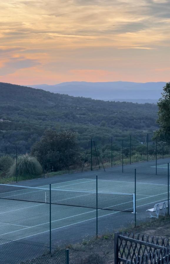 Studio Apartment - Domaine Du Golf Resort Roquebrune-sur Argens Esterno foto