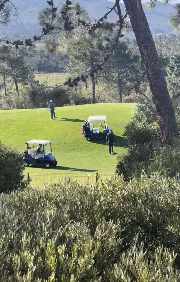 Studio Apartment - Domaine Du Golf Resort Roquebrune-sur Argens Esterno foto