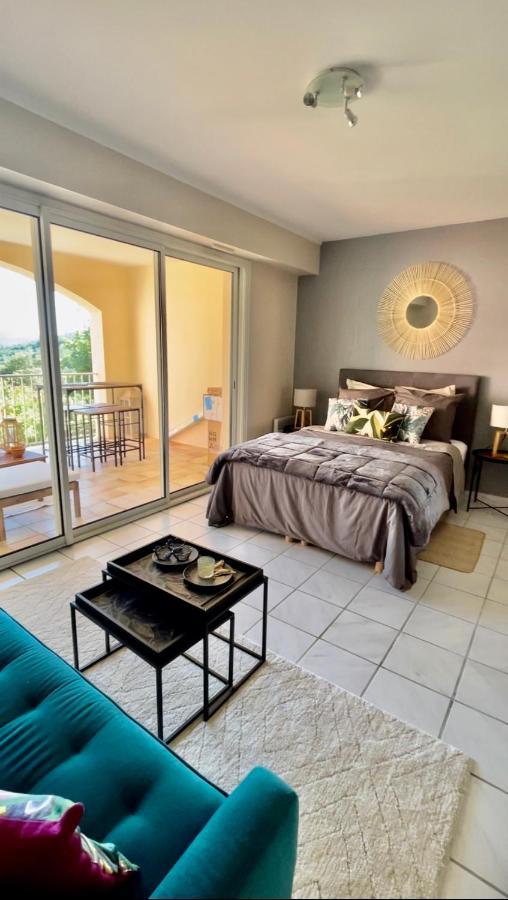 Studio Apartment - Domaine Du Golf Resort Roquebrune-sur Argens Esterno foto